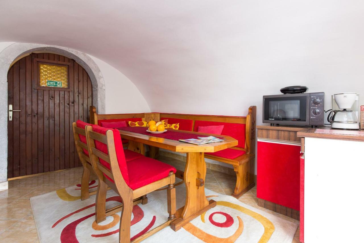 Apartments Bernarda Skrbčići Extérieur photo